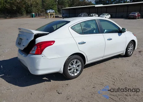 2015 Nissan Versa 1.6 Sv из США, поврежденный, VIN 3N1CN7AP0FL915898